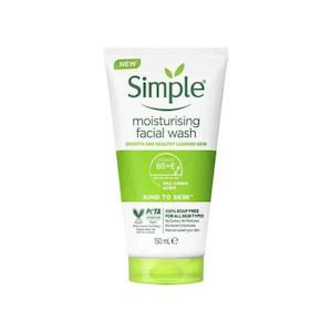 شوینده صورت سیمپل مدل Moisturising Facial Wash