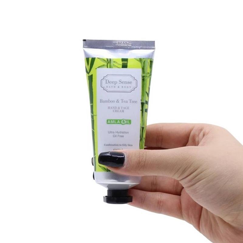 کرم مرطوب کننده دیپ سنس حاوی عصارۀ بامبو مدل Oltra Hidration Oil free حجم ۶۰ میلی لیتر 