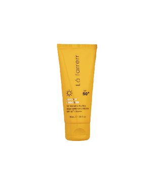 کرم ضدآفتاب لافارر بدون رنگ مخصوص پوست‌های خشک و معمولی دارای +SPF 50 حجم 40 میلی لیتر