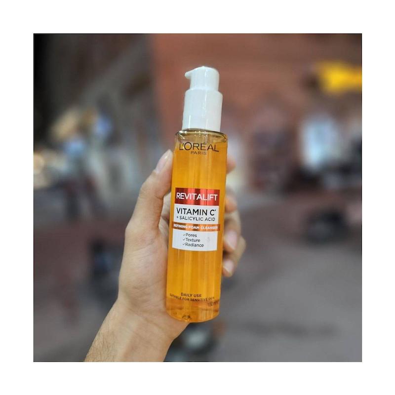  ژل شستتشو و روشن کننده صورت لورال مدل VITAMIN C حجم 150 میلی لیتر